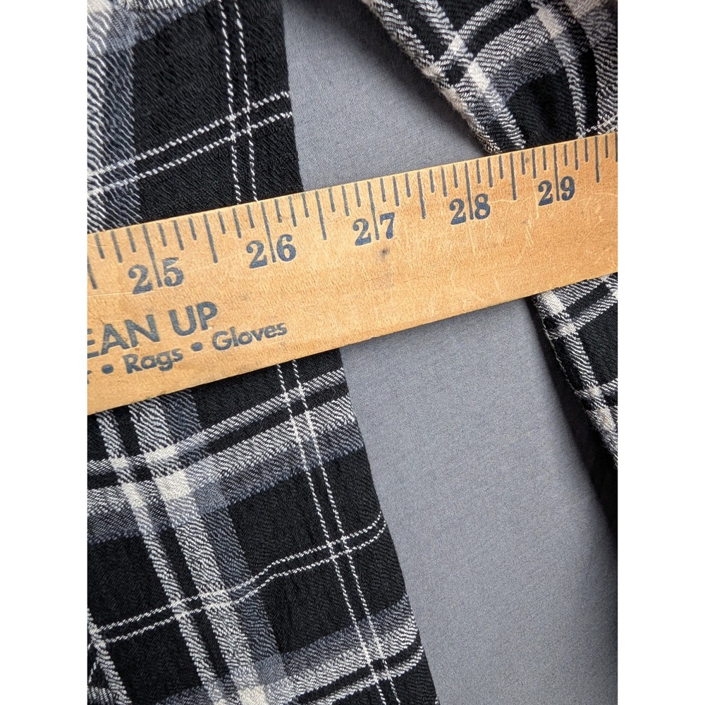 Torrid Womens Black White Plaid V-Neck Long Sleeve Blouse Top Size 0 - Picture 4 of 8